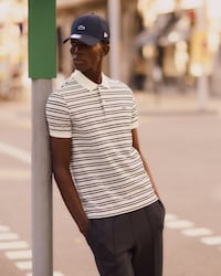 Polo classic fit Petit Piqu&eacute; ray&eacute;