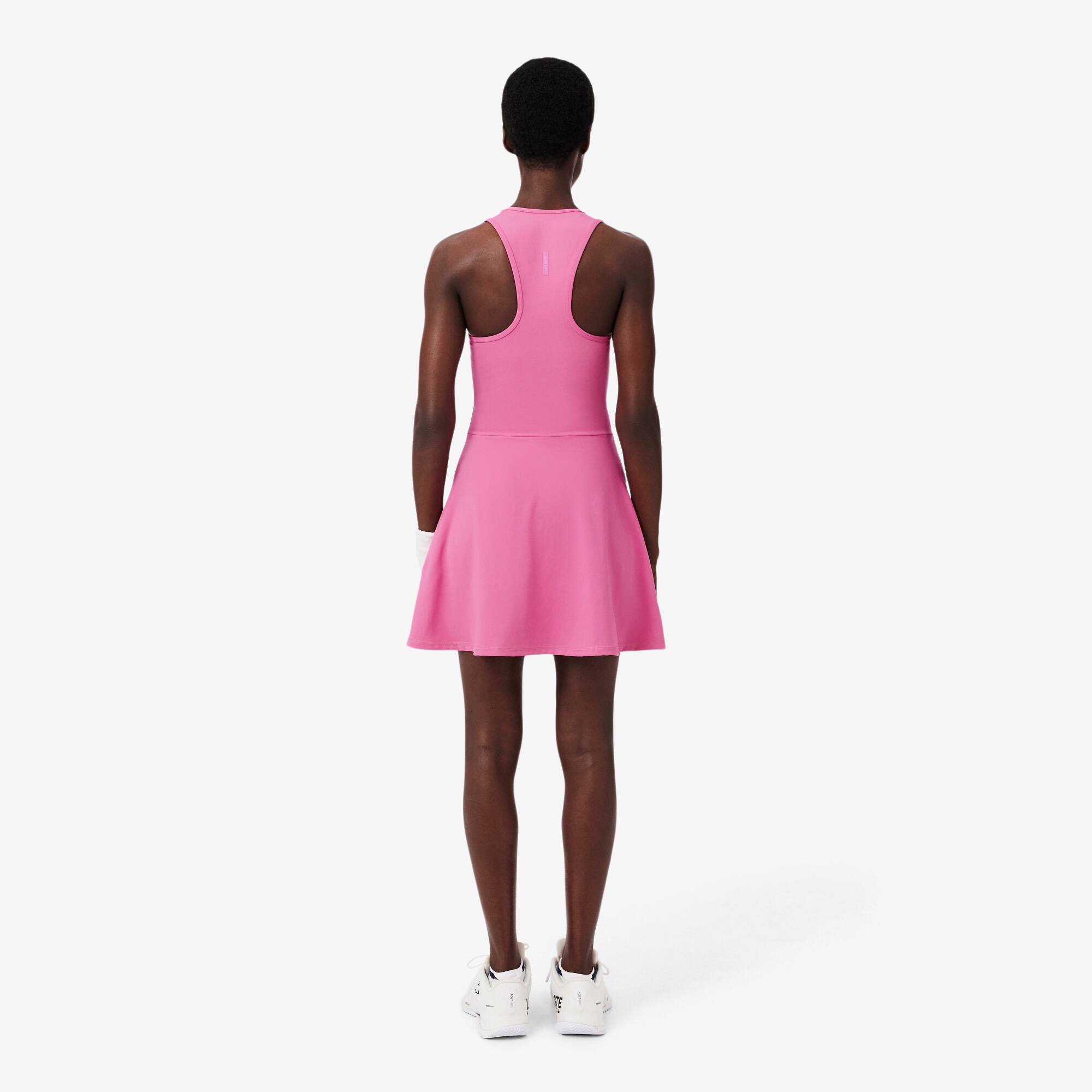 Robe de chambre en mesh rose à volants et taille nouée
