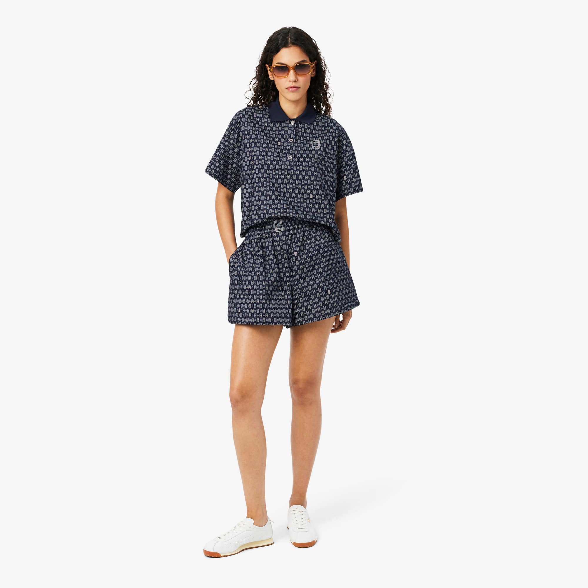 Lacoste Bermuda imprimé graphique oversize Taille 38 Bleu Marine/blanc/rose