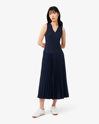 Robe longue pliss&eacute;e sans manches