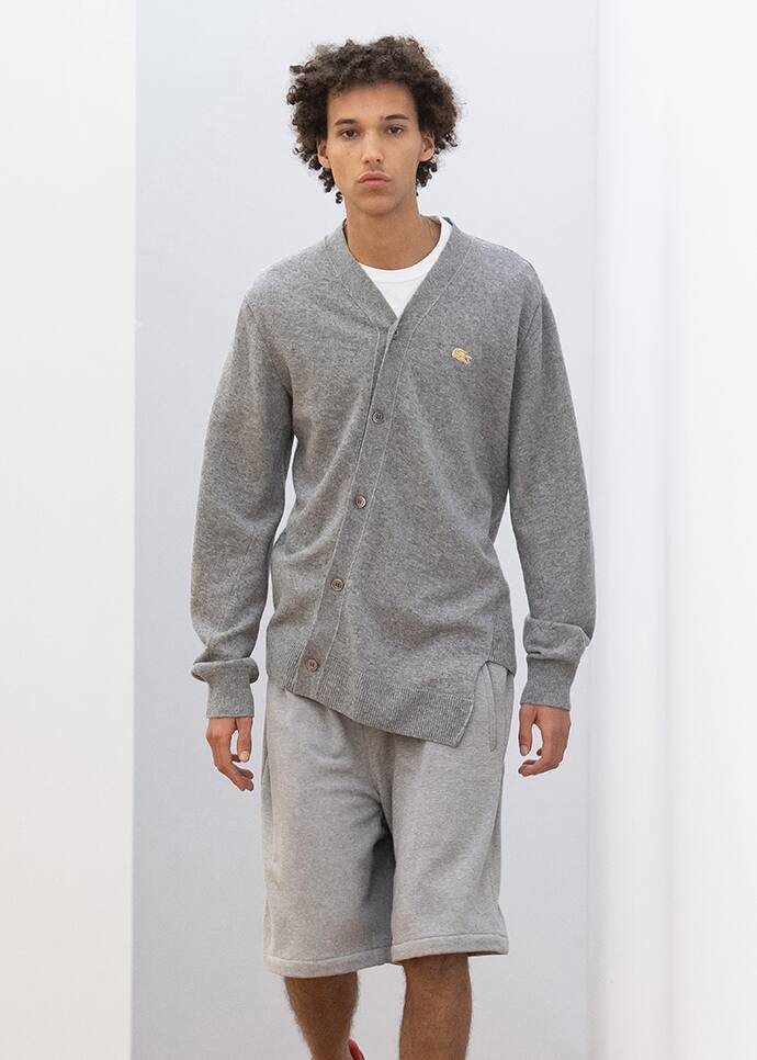 comme des garcons shirt x lacoste カーディガン Comme Des Garçons Shirt x Lacoste Asymmetric logo-patch Wool