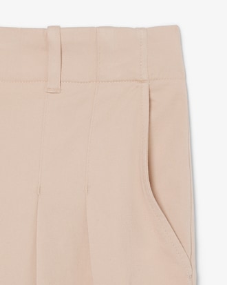 Wide Fit Stretch Gabardine Chino Pants