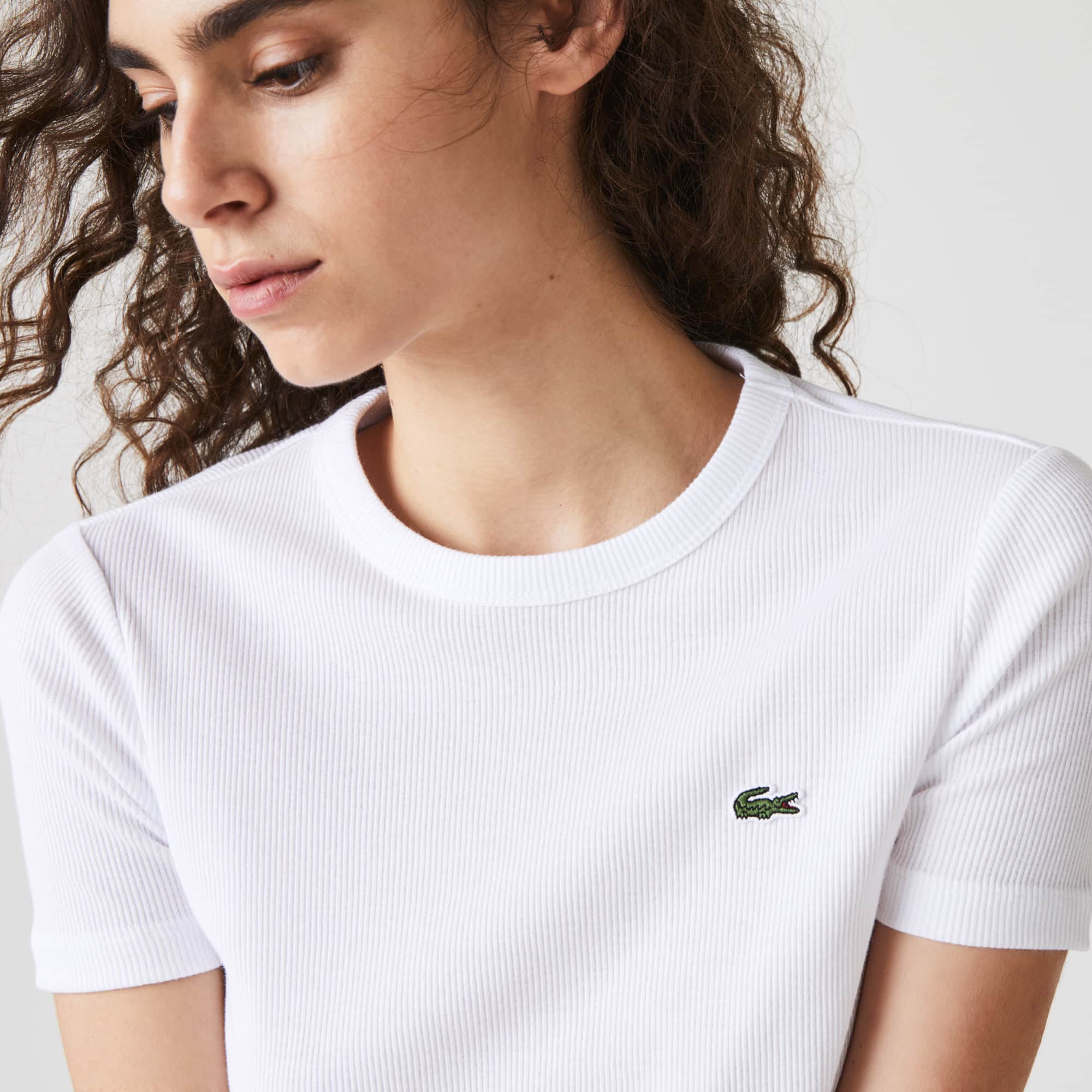 Lacoste T Shirt Femme T Shirts Tops Et Chemisiers Vetements Iplanmovilidad Com