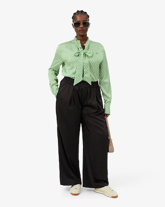 Regular Fit Removable Tie Collar Shirt