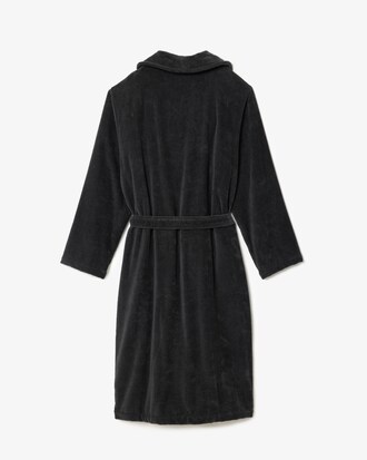 L René Bathrobe