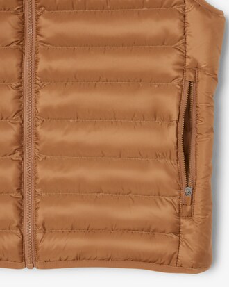 Water-Repellent Puffed Vest