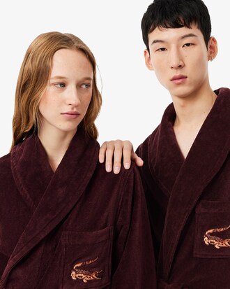 L René Bathrobe