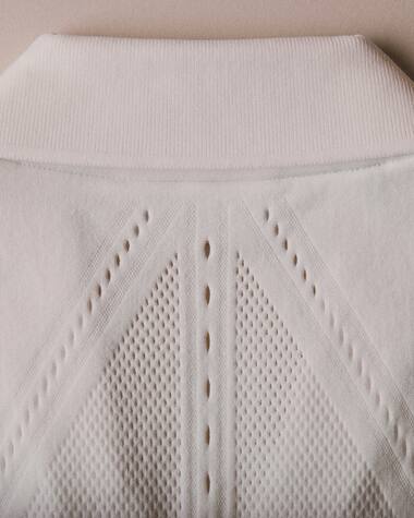 Zoom en los artículos Lacoste de la colección femenina del Miami Open