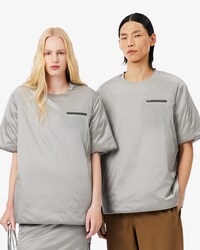 Glänzendes und gefüttertes T-Shirt Runway