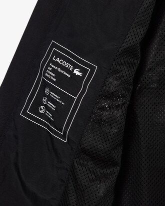 Leichte, wasserabweisende Jacke mit Kapuze