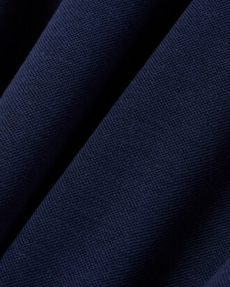 Langes, flie&szlig;endes T-Shirt-Kleid aus Piqu&eacute;