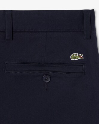 Chino-Shorts aus Stretch-Twill