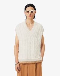 Ärmelloser Pullover aus Wolle mit Zopfmuster