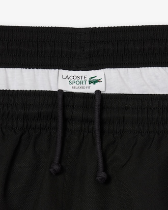 Leichte Tennisshorts mit Colorblock-Streifen