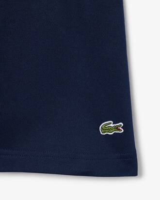 Kurzer Rock mit Taschendetail