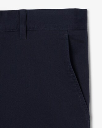 Chino-Shorts aus Stretch-Twill