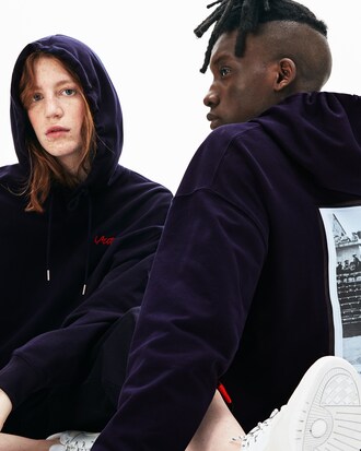 Unisex LACOSTE LIVE Kapuzenpullover aus Fleece mit Print