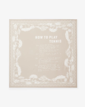 Quadratisches Seidentuch Runway mit Print