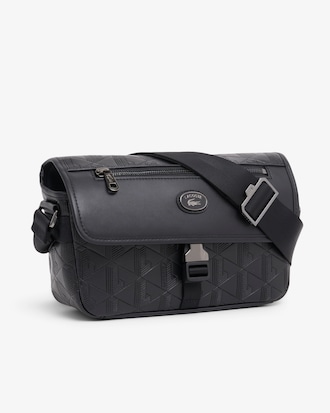 Kleine Umh&auml;ngetasche aus Leder mit &Uuml;berschlag und Monogramm