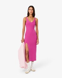 Langes, nahtloses Rippstrickkleid
