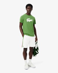 Leichte Tennisshorts mit Colorblock-Streifen
