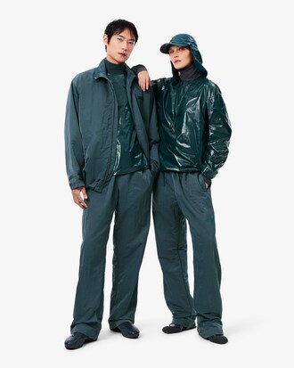 Runway Loose Fit gl&auml;nzende Jogginghose