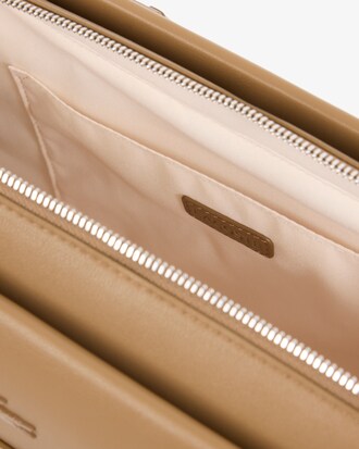 Mittelgro&szlig;e Tasche Celys mit Griff oben