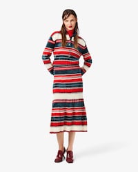 Runway Maxikleid mit Streifen und Polokragen