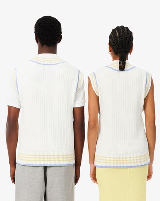 &Auml;rmelloser, gestreifter Pullover aus Baumwoll-Rippstrick