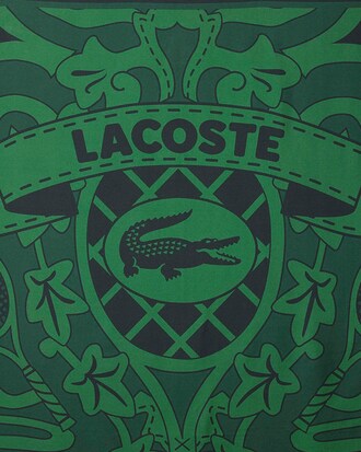 Bedrucktes, quadratisches Seidentuch Runway