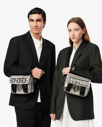 Silberne Kuriertasche The Blend