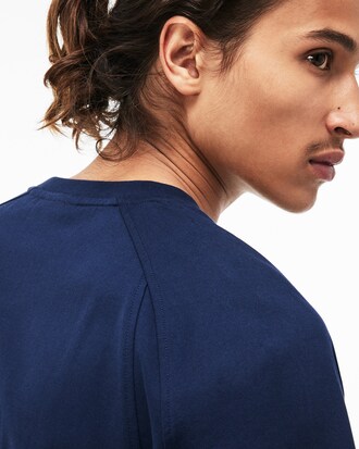 Herren Baumwoll-T-Shirt mit elastischen Eins&auml;tzen LACOSTE L!VE