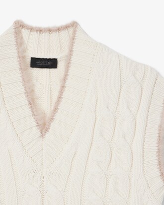 Ärmelloser Pullover aus Wolle mit Zopfmuster