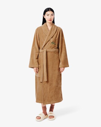 L René Bathrobe