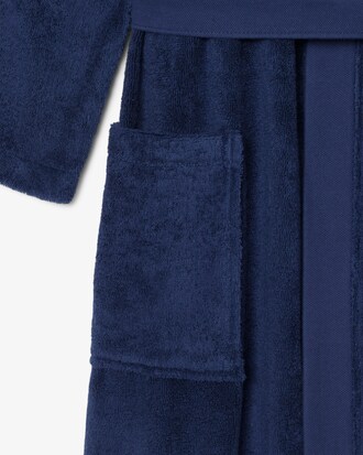 L D&eacute;fil&eacute; Bathrobe