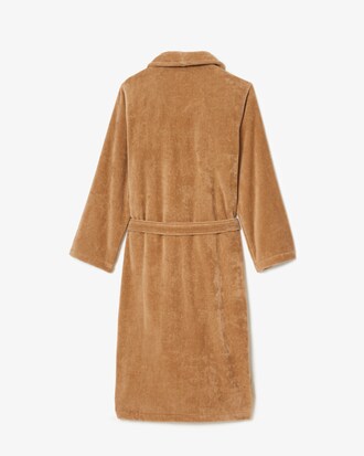 L René Bathrobe