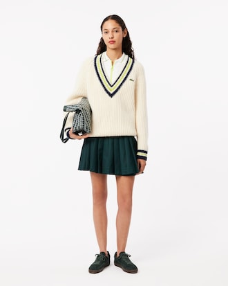 Contrast Topstitched Pleated Skirt