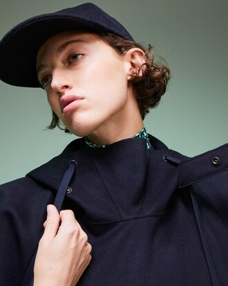 Women's Fashion Show Hooded Sleeveless Virgin Wool Jacket