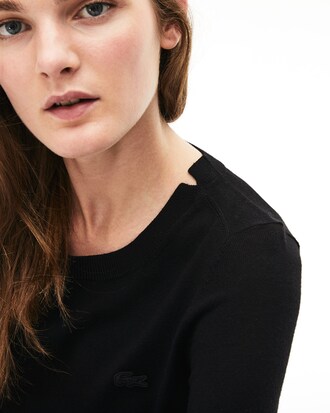 Women's Notched Crew Neck Wool Sweater