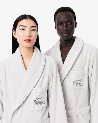 L René Bathrobe