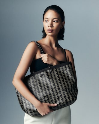 Zely Tote with Pouch