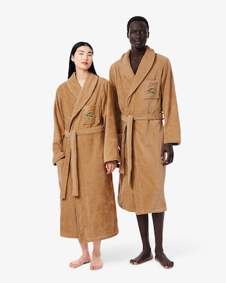 L René Bathrobe