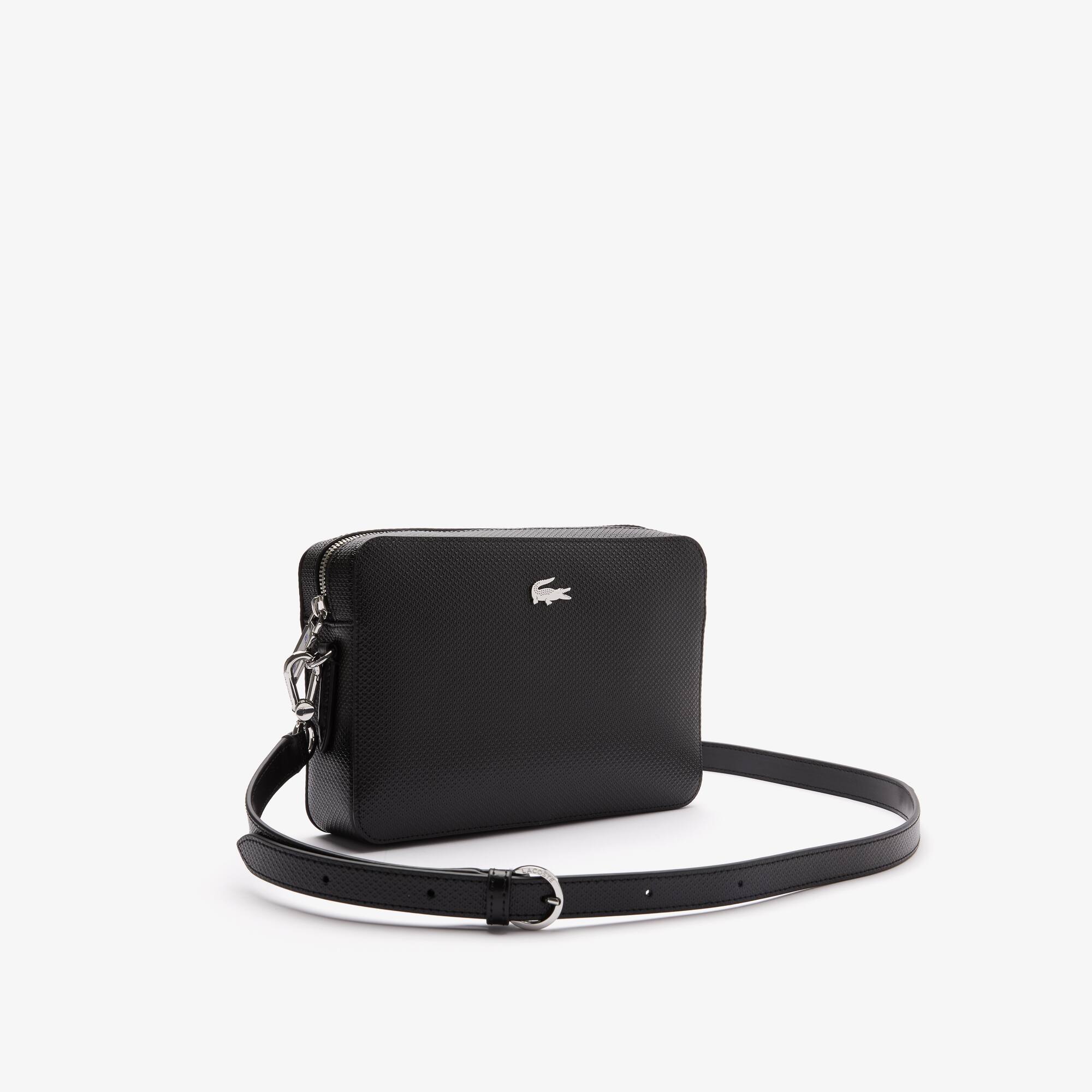 black shoulder strap bag