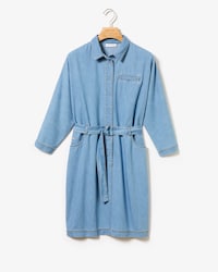 Vestido camisero vaquero ligero cintur&oacute;n