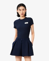 Camiseta de tenis cl&aacute;sica con insignia Ultra Dry