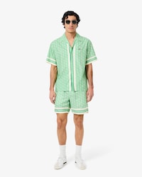 Pantalón corto ligero con estampado de monograma