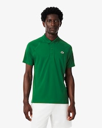 Polo de corte regular con protecci&oacute;n UV