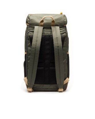 Mochila de hombre Neocroc en lona con solapa y varios bolsillos