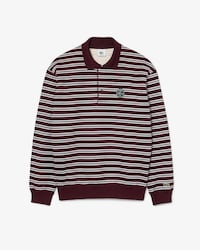 Sudadera con cuello polo inspirada en los archivos