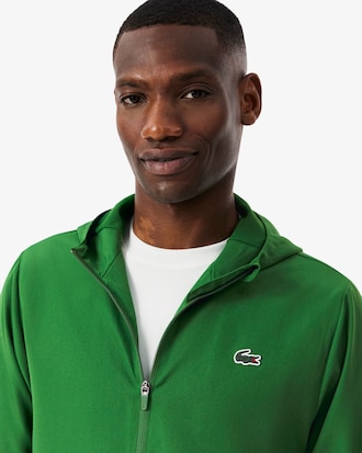 Chaqueta de ch&aacute;ndal deportiva hidr&oacute;fuga